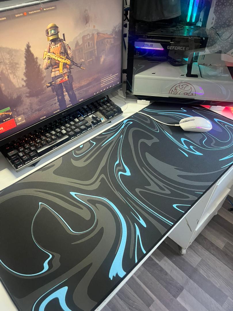 Strata Liquid Mousepad 90x40cm